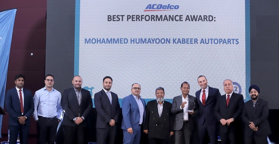 Muhammad Humayoon kabeer win the best performance award